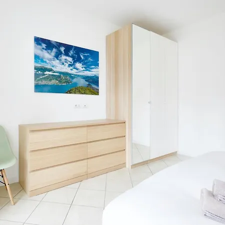 1 Apartment