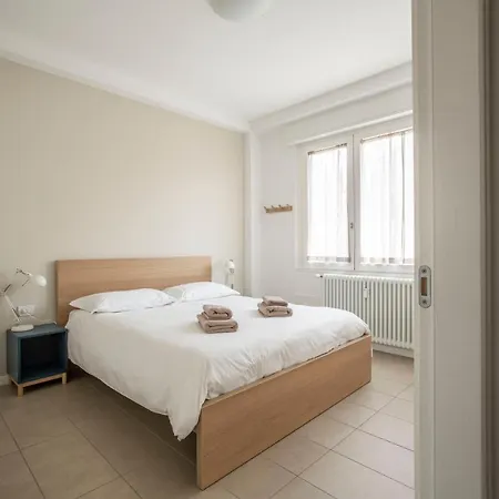 1 Apartment